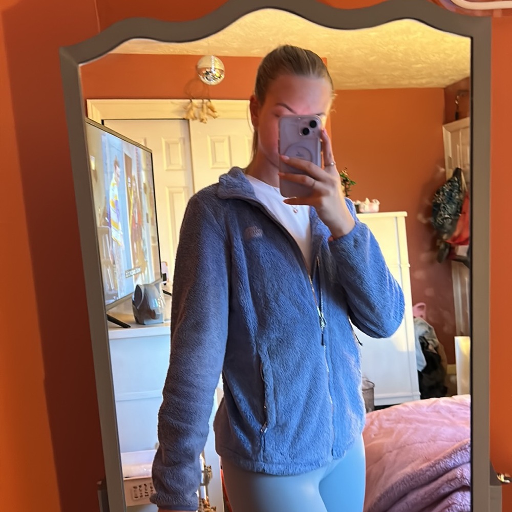 Light Blue North Face Jacket - image 7